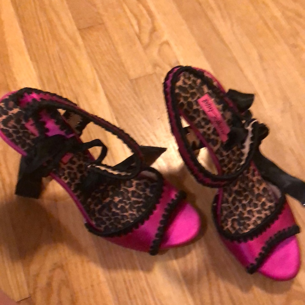 Shoes